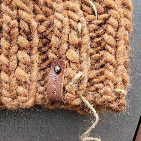 Hand Knitted Wool Ponytail Hat , One Size, cinnamon color - Picture 7 of 7